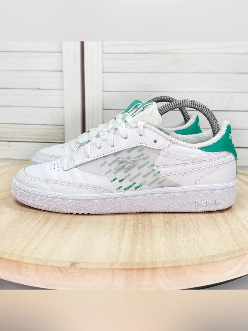 Reebok Club C 85 Logo Tennis Shoes Sneakers White Green Women Size 8 Preppy